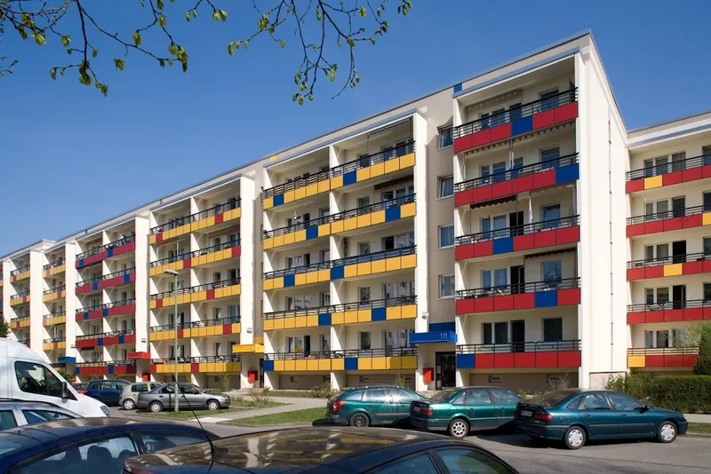 Plaza Marzahn gleich um die Ecke — photo 1